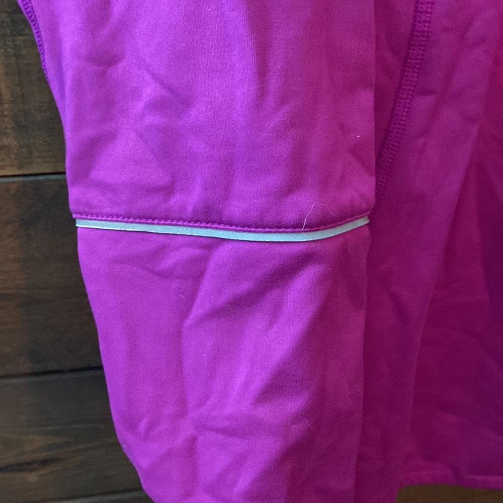 Nike Running jacket. - Picture 4 of 9